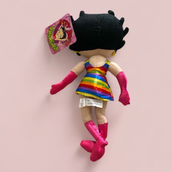 Betty Boop 2011 Valentines “Rainbow” Doll by Sugar Loaf. 16’ NWT - Picture 3 of 8